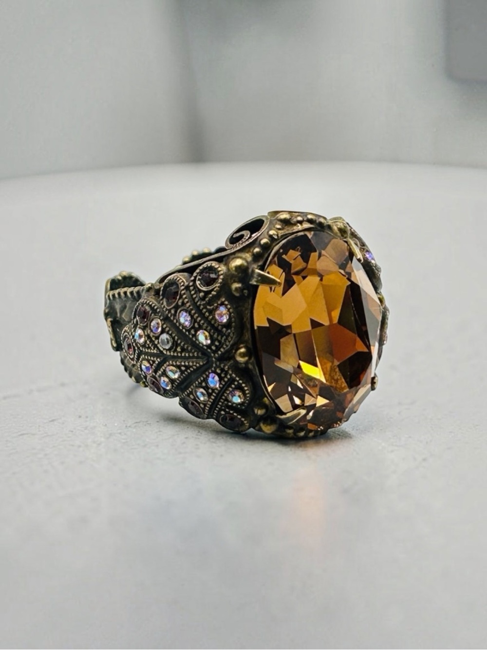 Colorful Sorrelli Faceted Amber Crystal Antique Bronze Statement Ring Sz 6.5-7.5